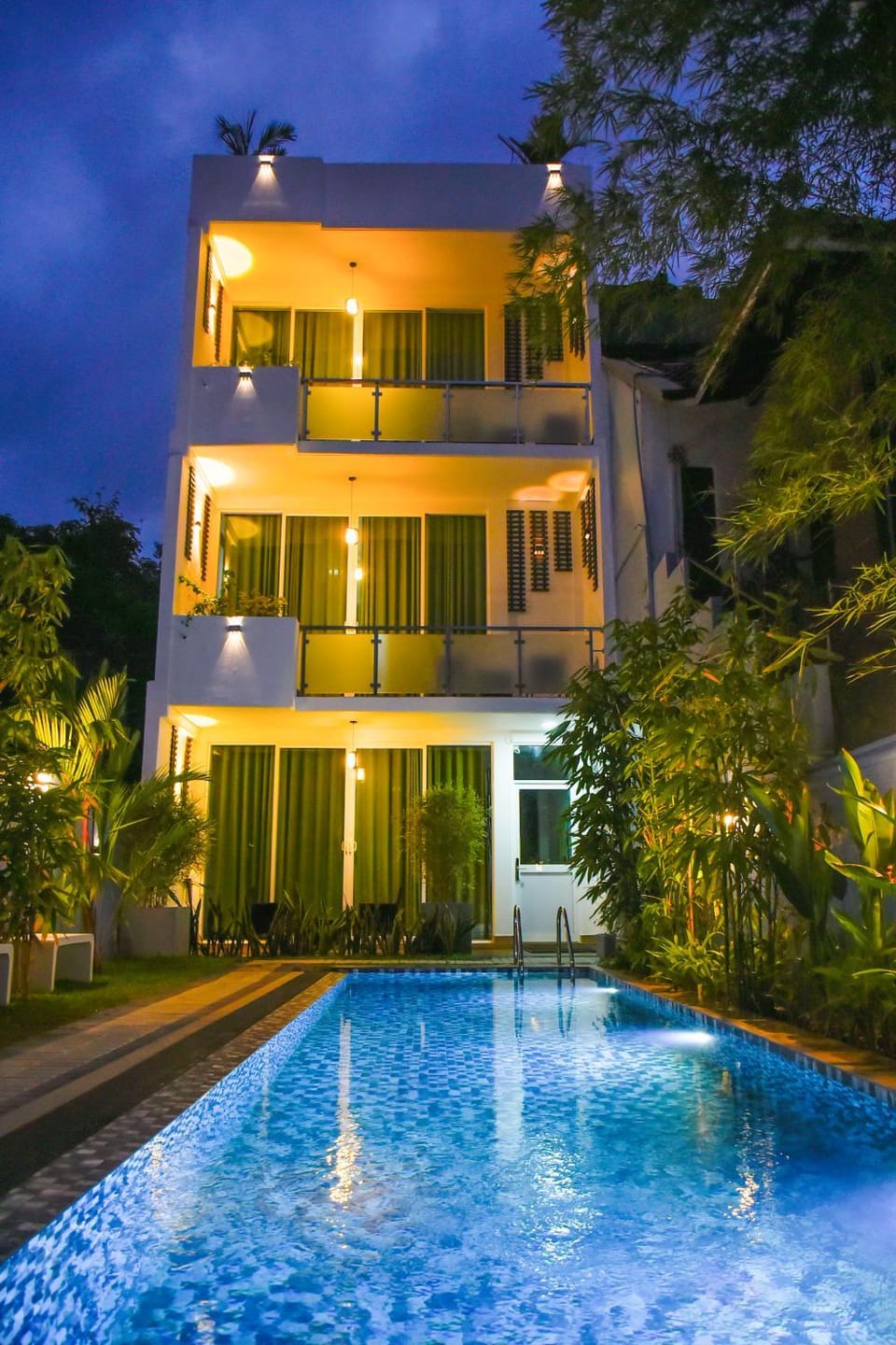 Property building, Night, Garden, Garden view, Pool view, Swimming pool