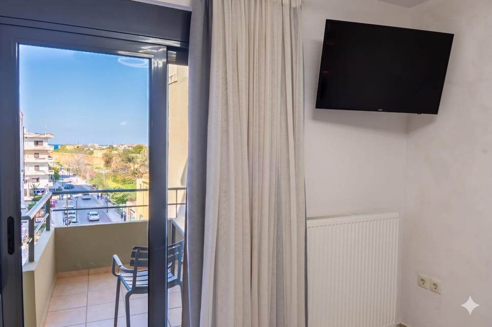 View (from property/room), View (from property/room), Seating area, City view, City view, Landmark view, Landmark view, Street view, Street view