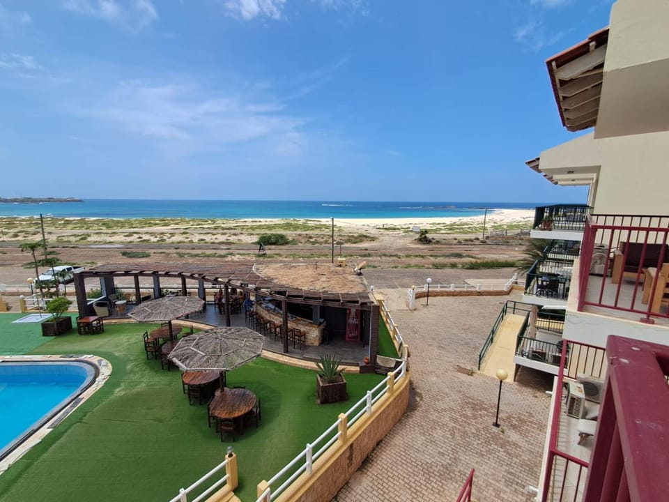 Boa Vista BriMar Holidays, apartamento with pool House in Cape Verde