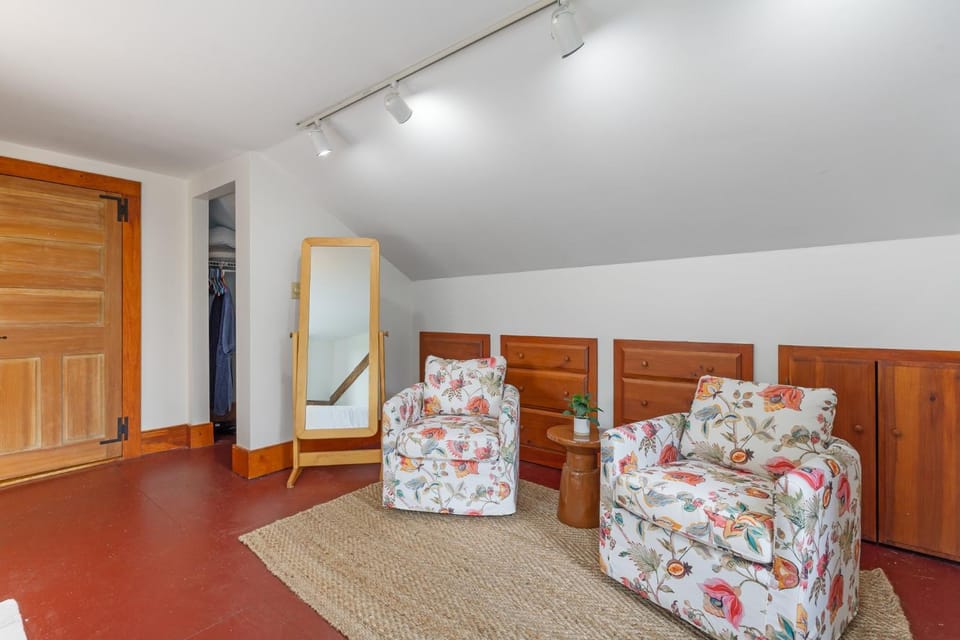 Family Friendly Highland Cattle Farm with Panoramic Views - A Apartment in Vermont