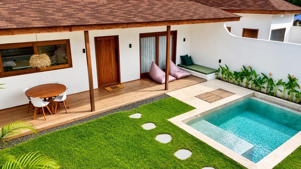 Patio, Facade/entrance, Day, Bird's eye view, Garden, Garden view, Pool view, Swimming pool, sunbed