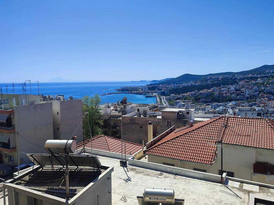 Silent View Apartment in Kavala