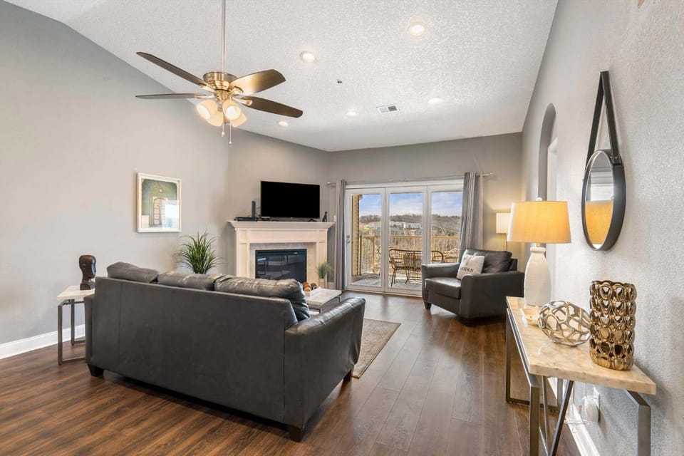 Great Escape I - Private Balcony and Beautiful Views House in Branson