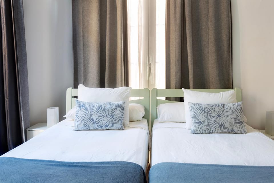 Bed, Decorative detail, Bedroom
