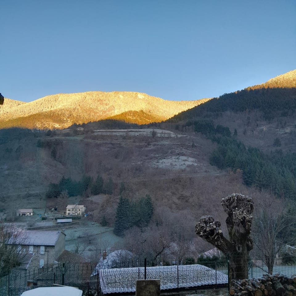 Day, Natural landscape, Mountain view