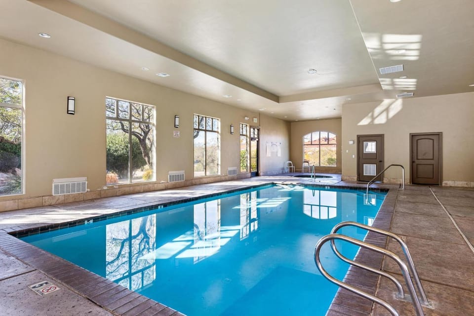Sweet Retreat - Rest & Relax Near National Parks House in Washington