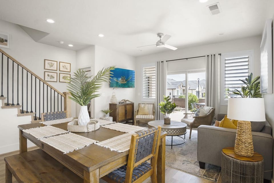 Happy Hawaiian Themed Condo House in Washington