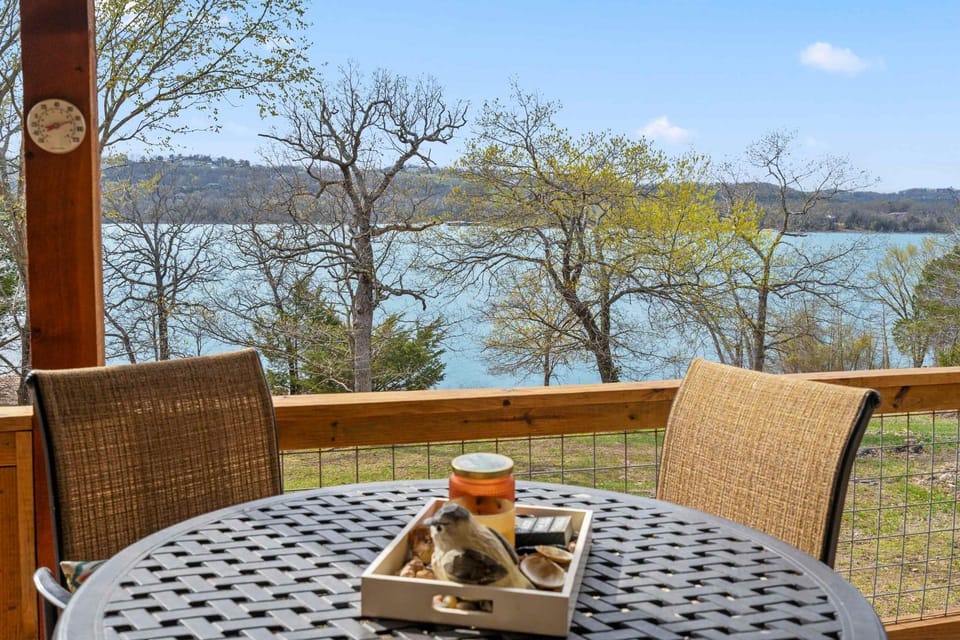 Lakefront Sanctuary II at Indian Point House in Indian Point