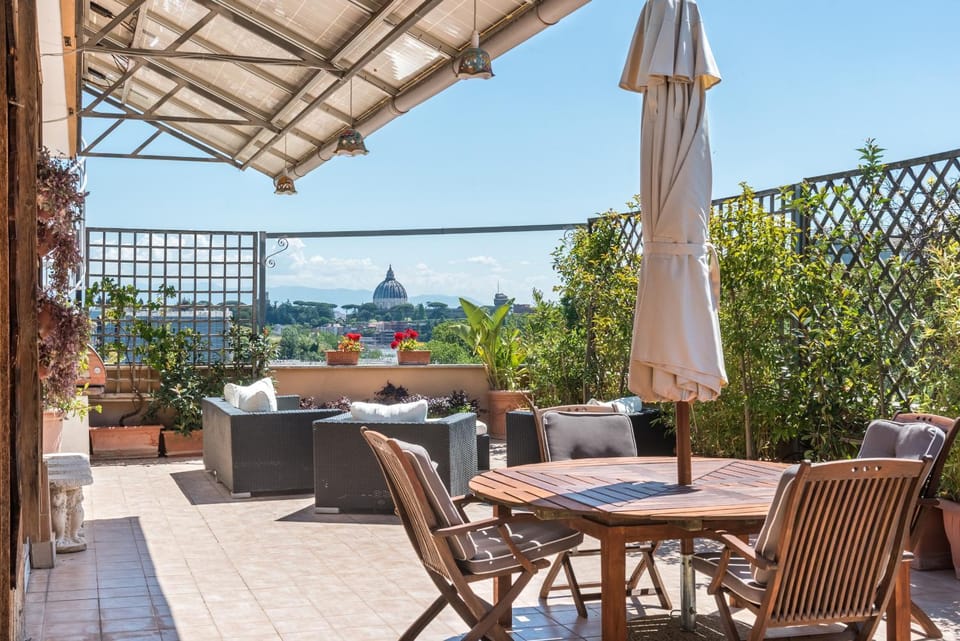 Day, View (from property/room), Balcony/Terrace, Dining area