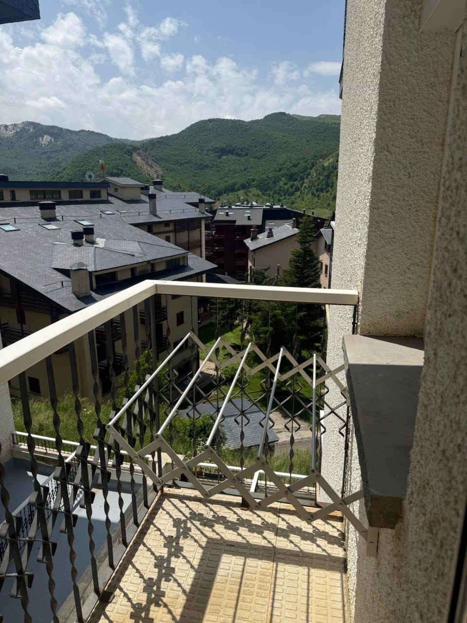 Ibón de Bucuesa Apartment in Formigal