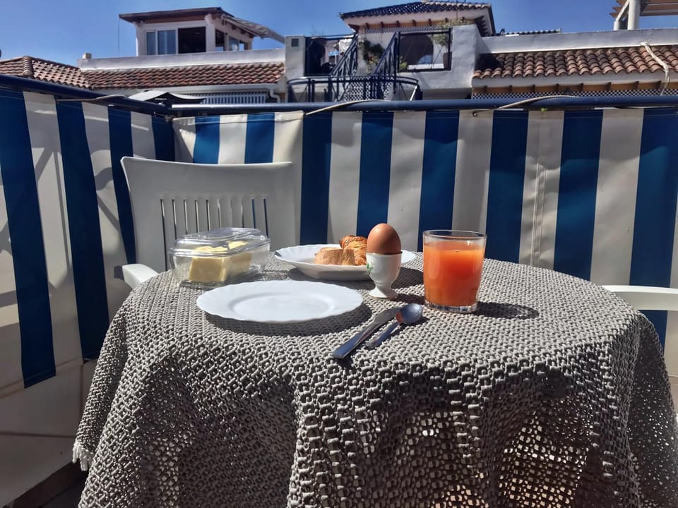 Balcony/Terrace, Breakfast
