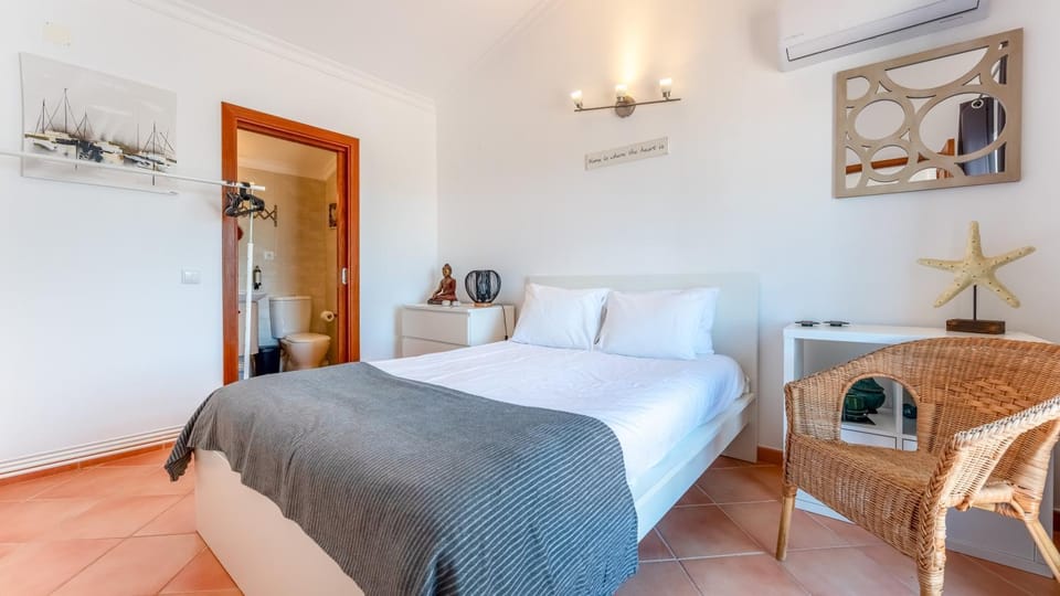 Serene Duplex House With Patio by LovelyStay Apartment in Vila Nova de Cacela