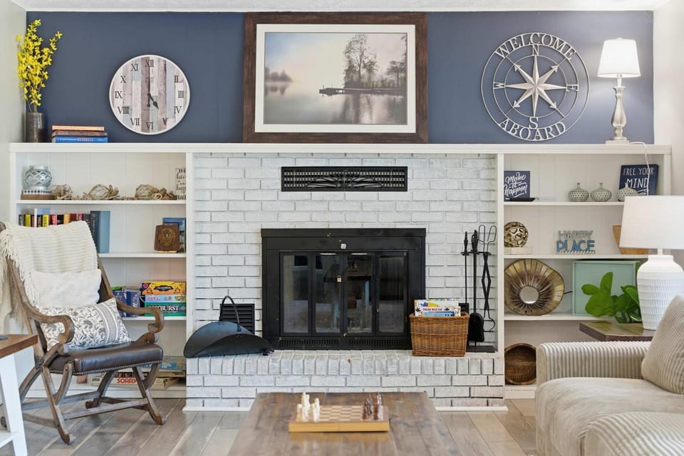 Branson Downtown Beauty - 4 BDR Home Sleeps 15 House in Hollister