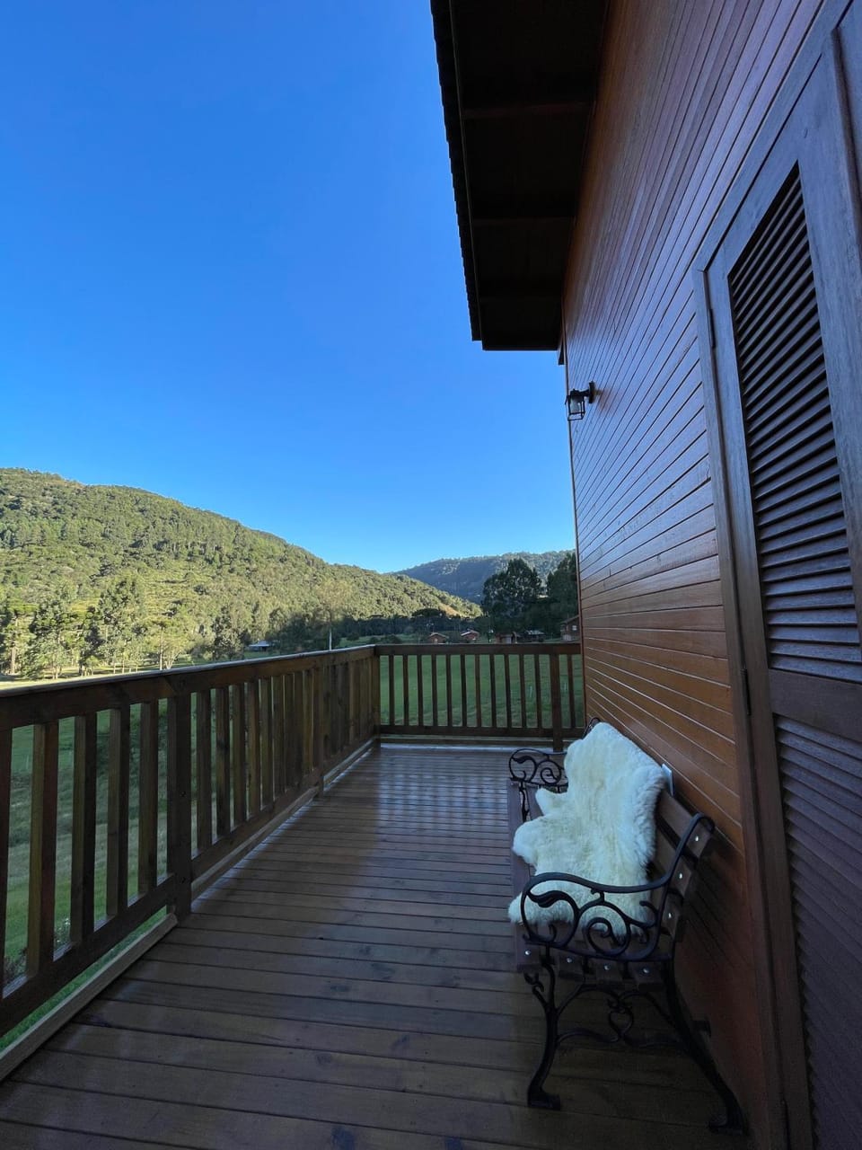 Balcony/Terrace, Balcony/Terrace, Mountain view