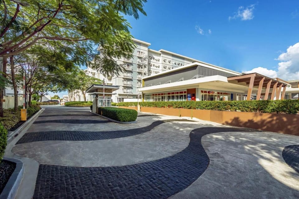 SMDC Trees Residences Serene Greens Bed and Breakfast in Quezon City