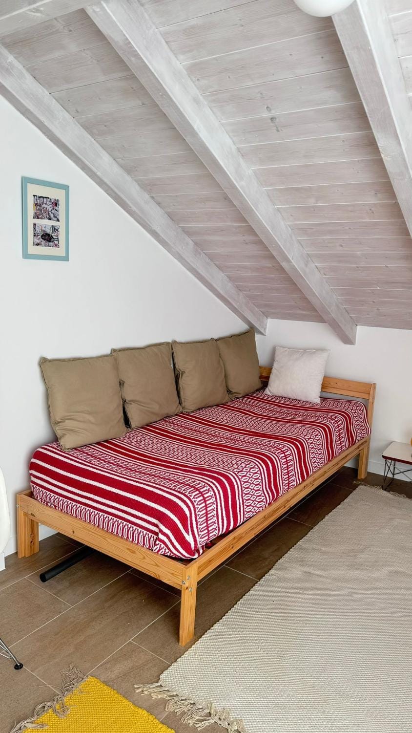 Casa Pasárgada House in Tavira