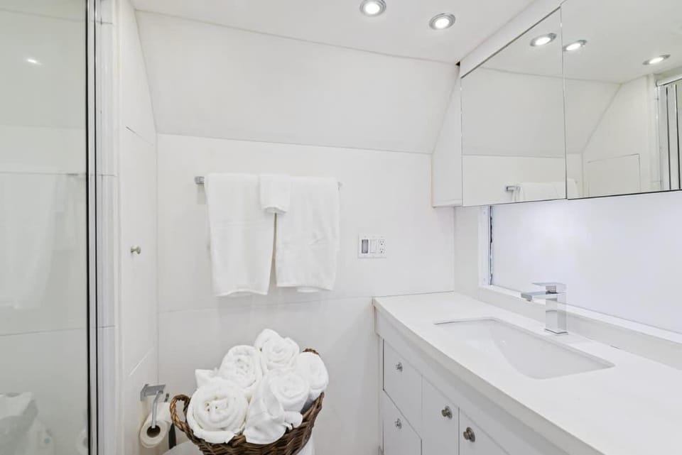 Studio 7744 Ranch Austin Venue and Rentals Villa in Austin