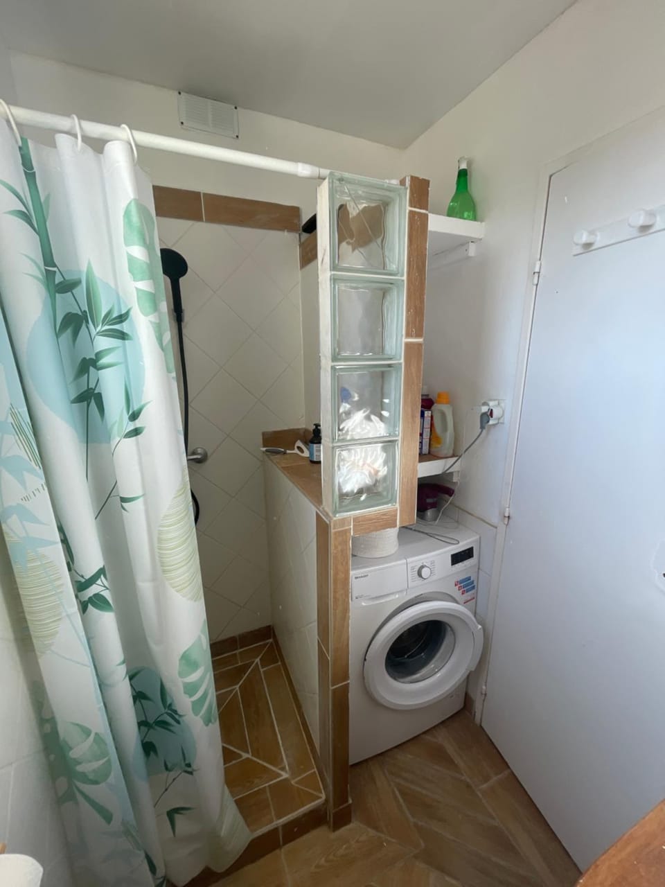 Joli studio centre port Apartment in Agde