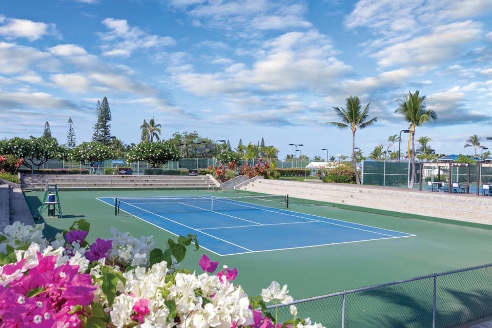 Wyndham Mauna Loa Village 2BR Villa with Resort Access House in South Kona