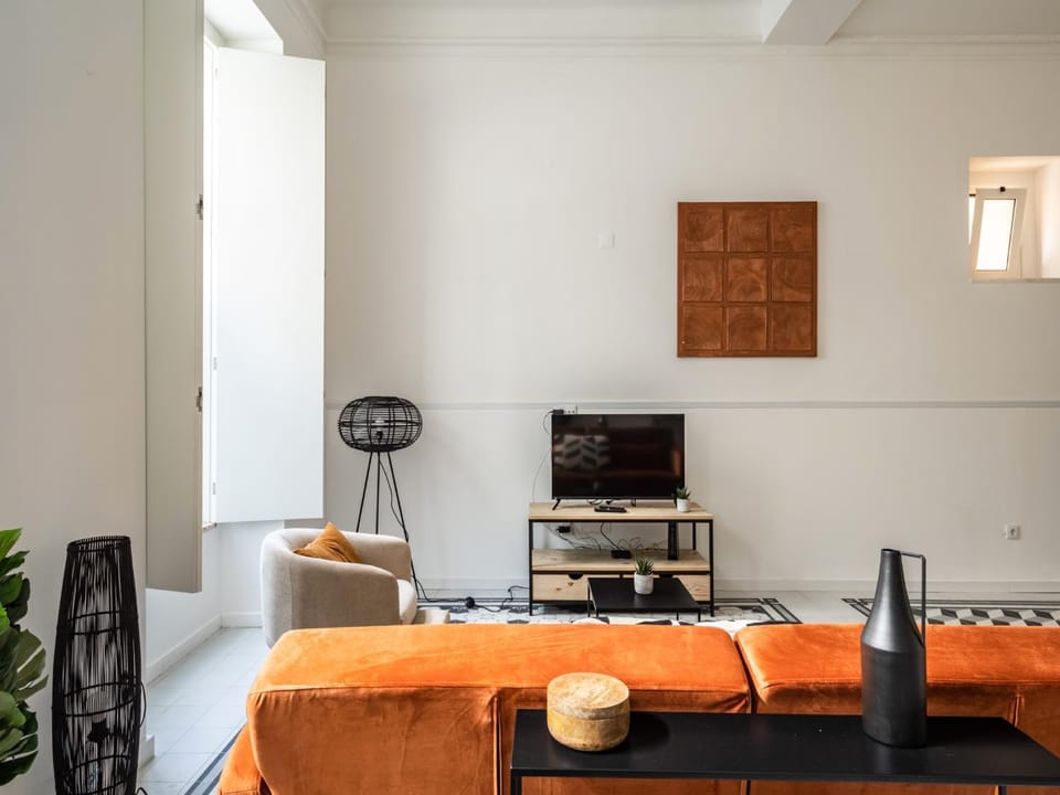 Communal lounge/ TV room, Living room, Seating area