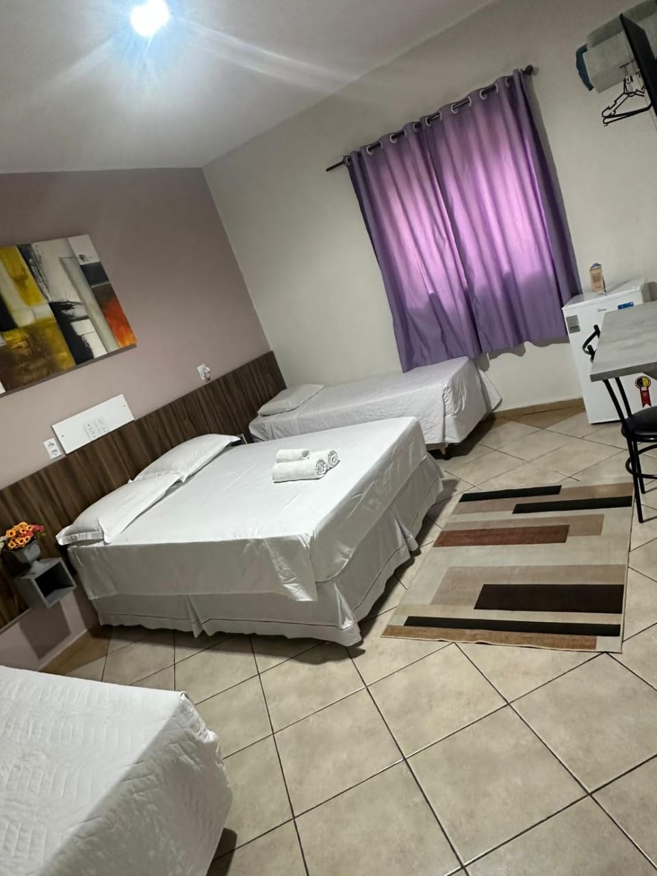 Property building, Bed, Bedroom