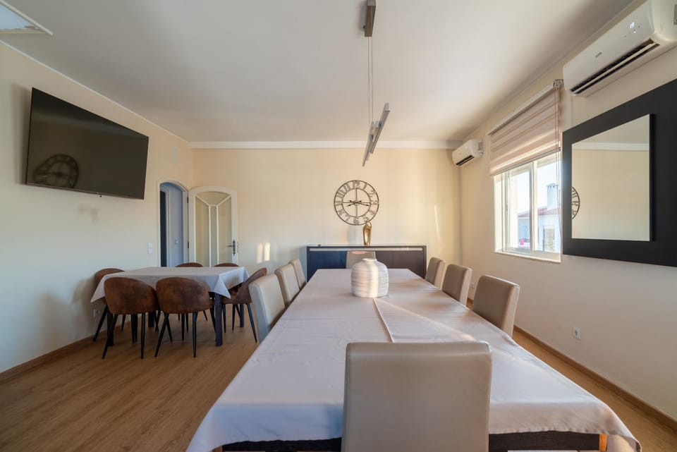 TV and multimedia, Dining area