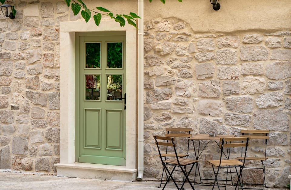 Levanat Iž Apartment in Zadar County