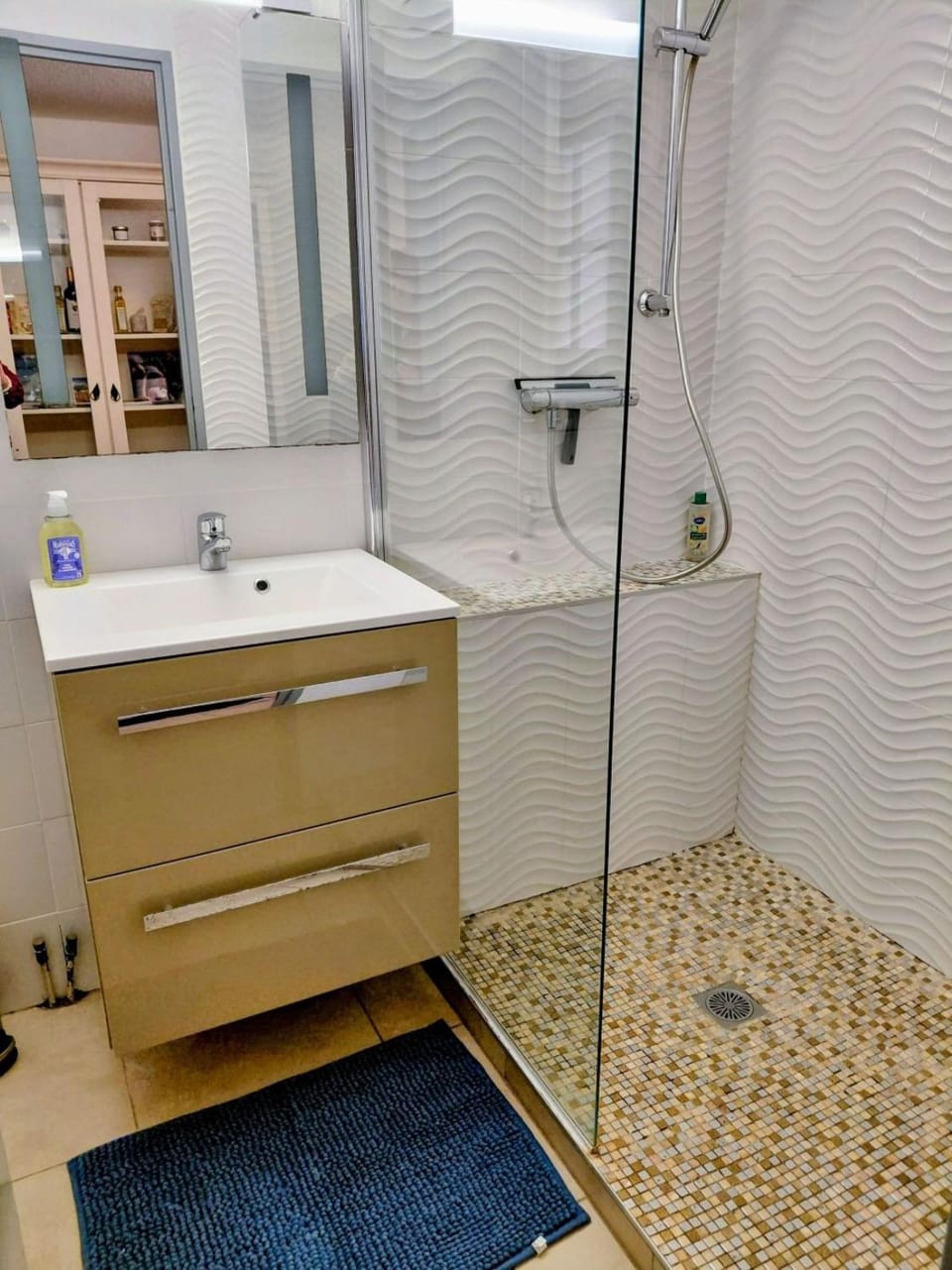 Shower, Bathroom