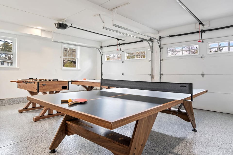Game Room Home Gym 1 Mile to Beach House in York Beach