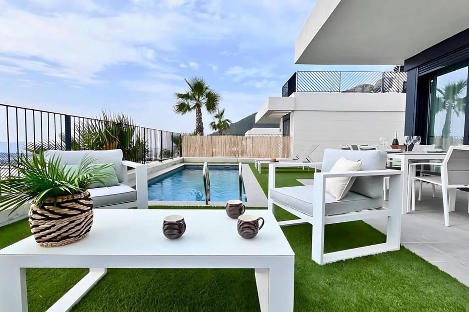 Property building, Pool view, sunbed