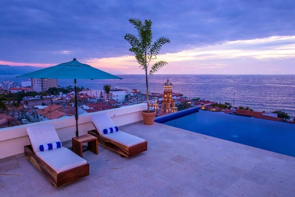 Beautiful View in Gringo Gulch 303 Apartment in Puerto Vallarta
