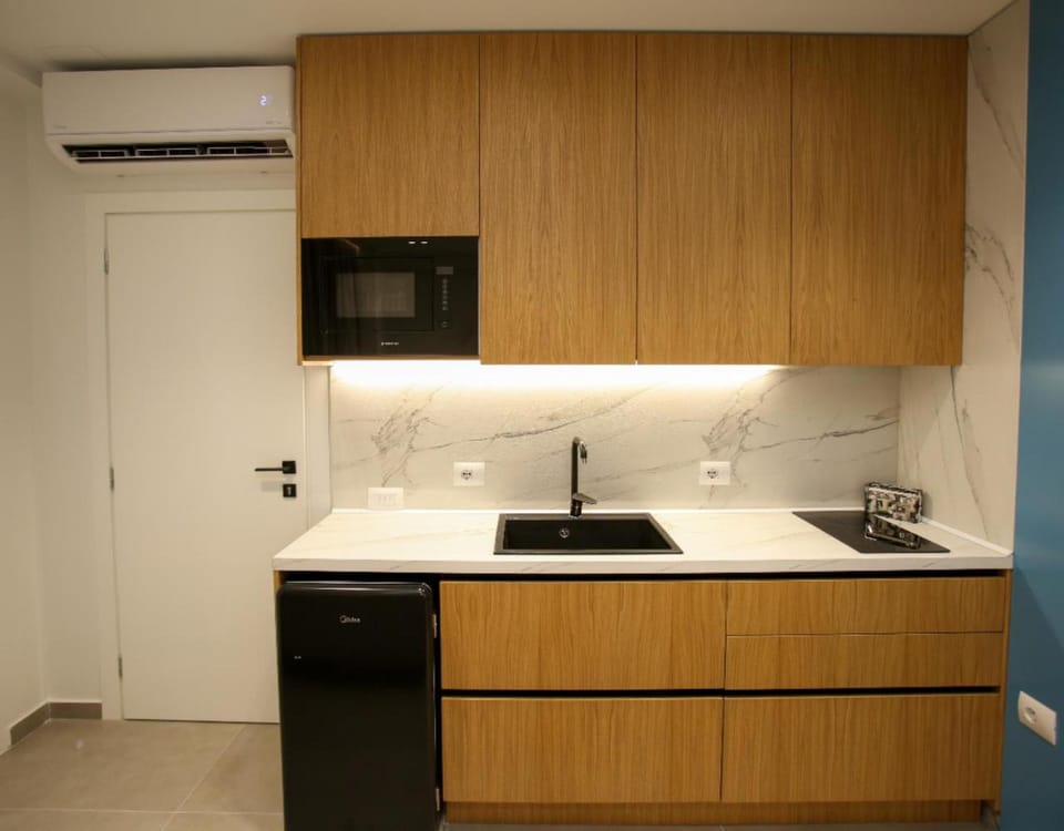 Kitchen or kitchenette, minibar, oven, pet friendly, stove