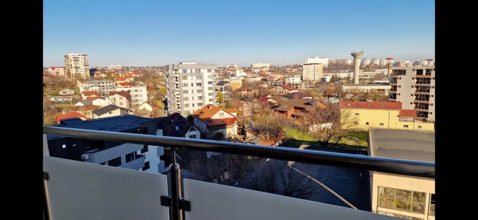 Skyview Oasis Apartment near Palas Mall Apartment in Moldova