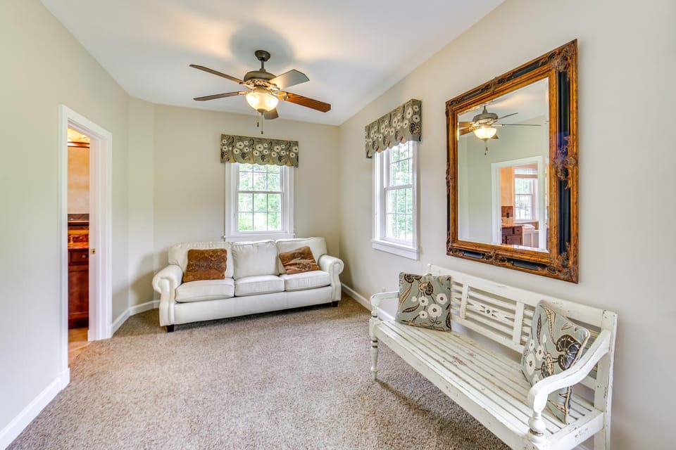 Golf Course On-Site: Spacious Hollidaysburg Home! House in Allegheny River
