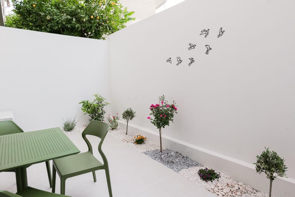 Patio, Balcony/Terrace