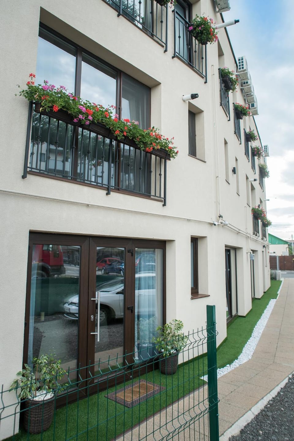 Property building, Facade/entrance