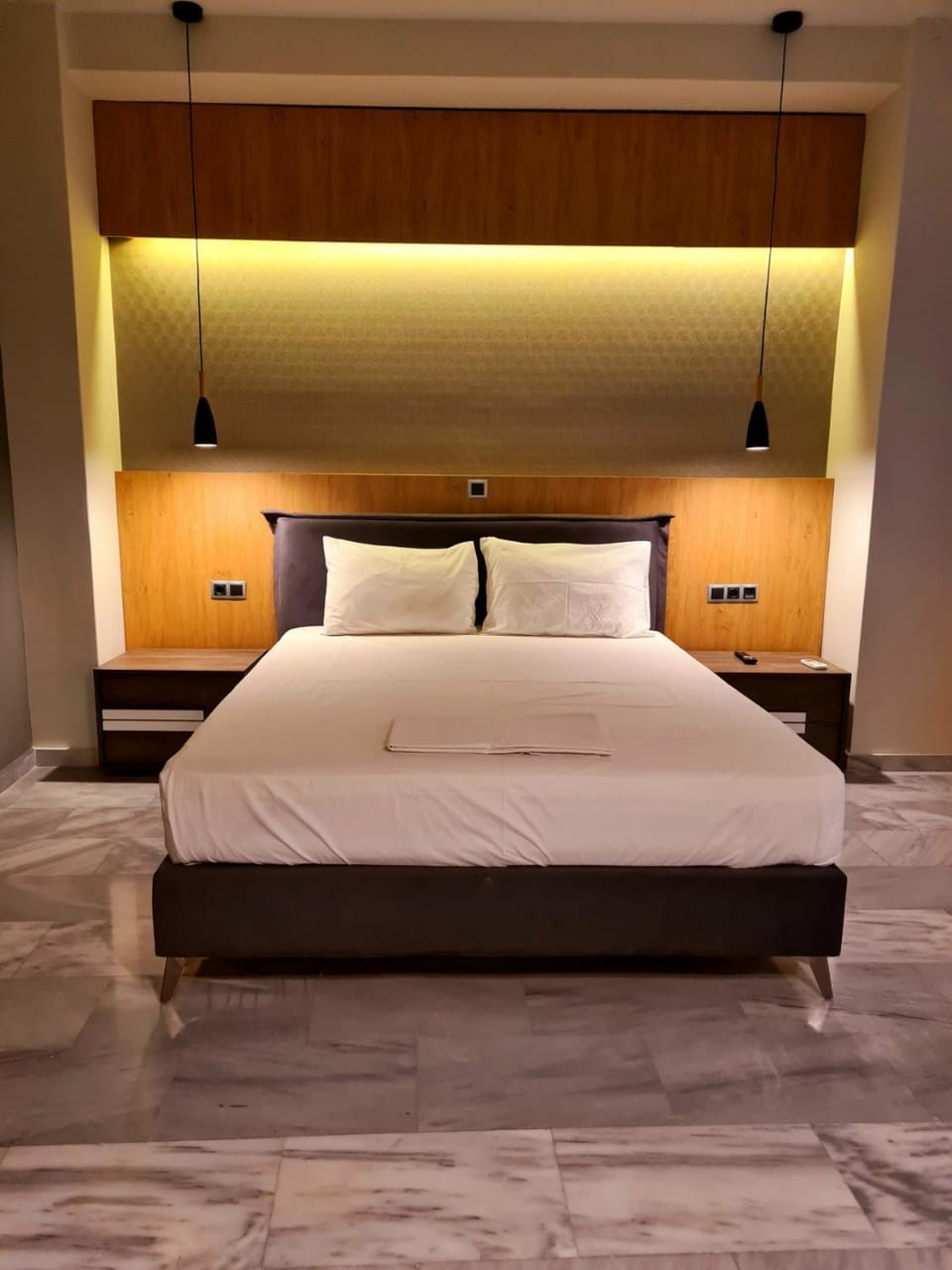 The George Bed and Breakfast in Pireas