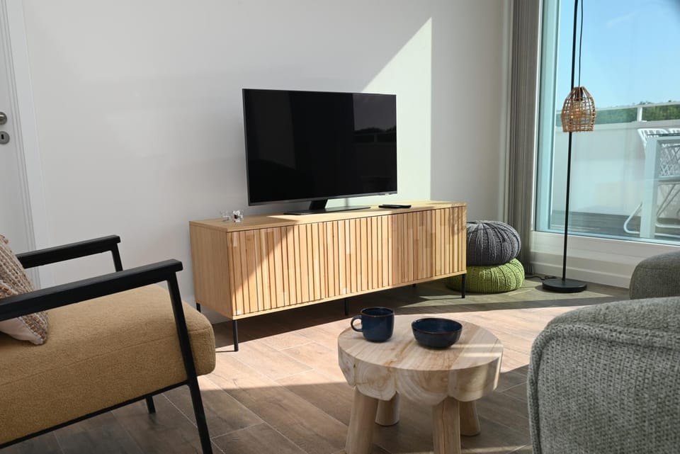Villa Mer, Casa del Rops - Luxury apartment, two bathrooms and roof terrace, near the beach Apartment in Zeeland, Netherlands