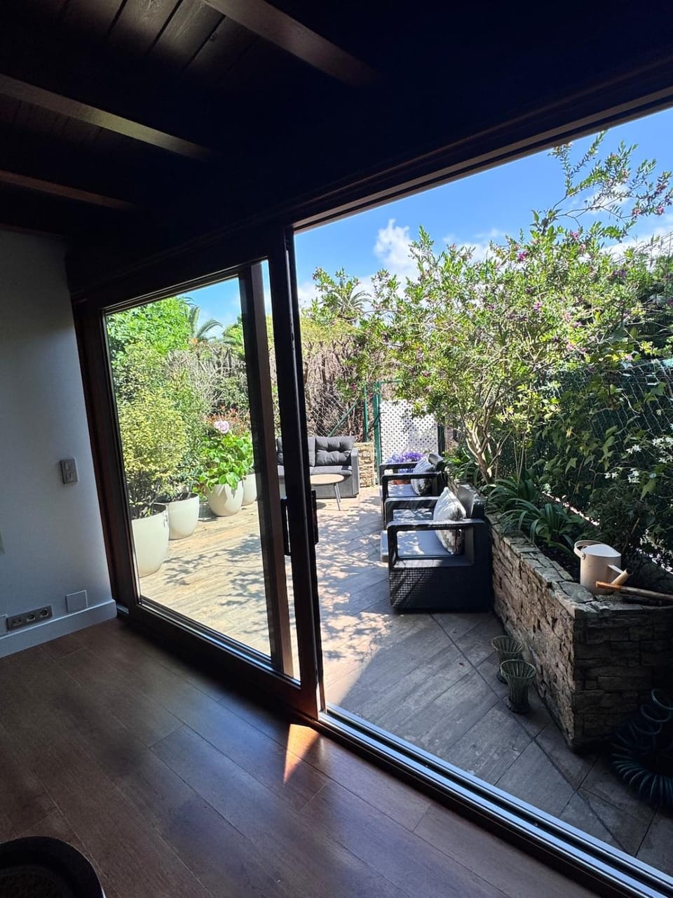 Fabuloso Bajo con Jardines Apartment in Santander