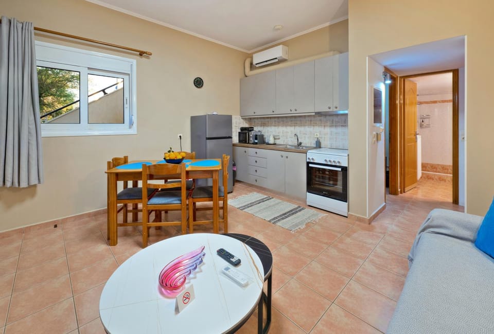 Living room, kitchen, air conditioner