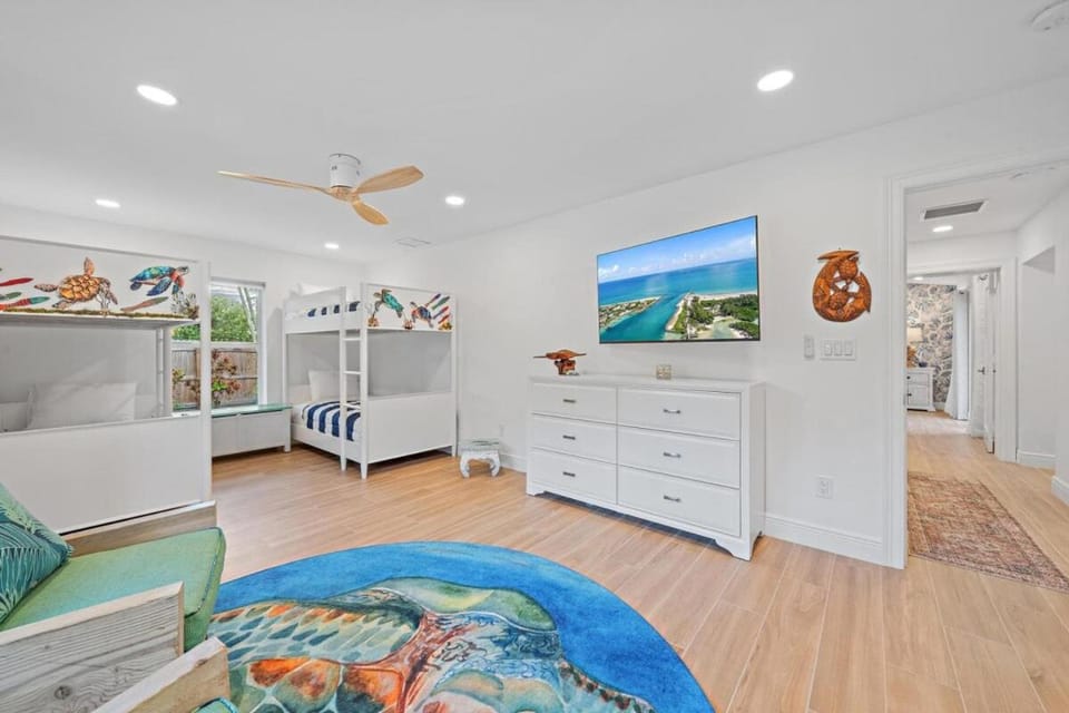 KonTiki Falls! Jupiter's Exclusive Private Resort Resort in Jupiter