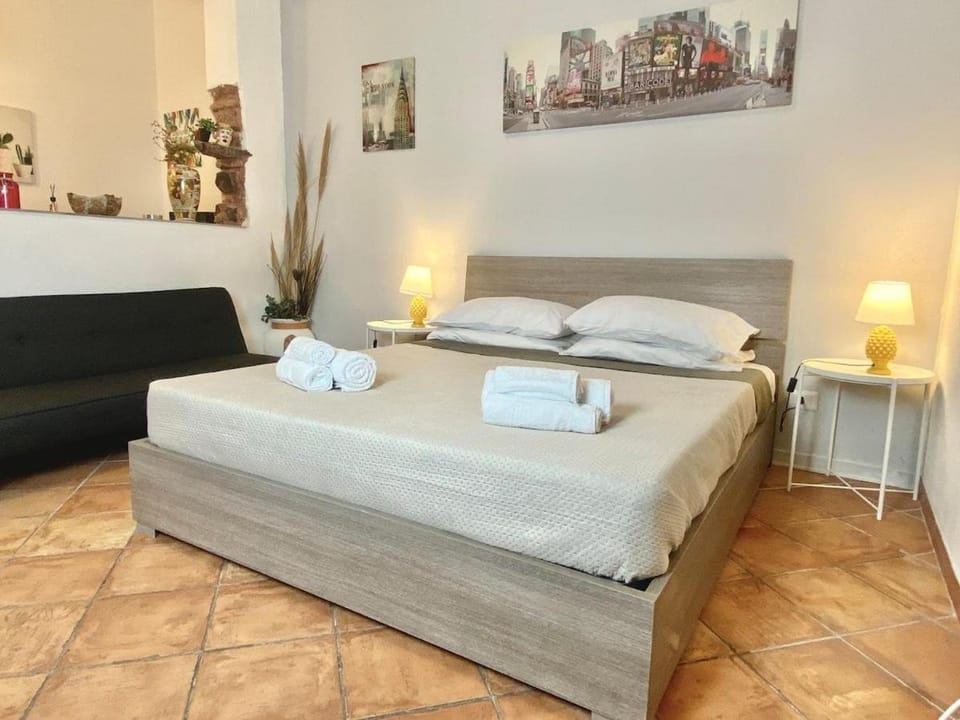 Maison Ursino 3 Minutes on Foot from the Center Apartment in Catania