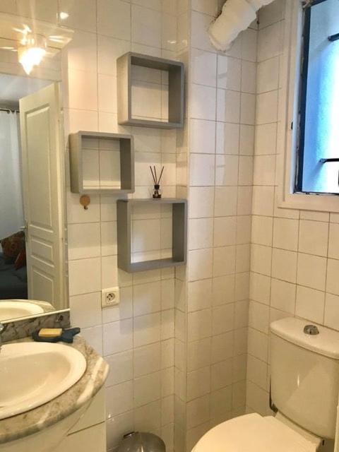 Proche du centre, très calme, studio tout équipé Apartment in Nice