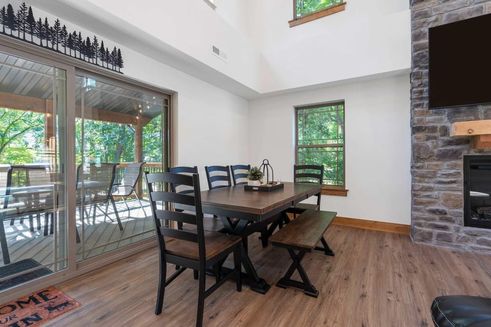Peaceful Timbers Getaway House in Ridgedale