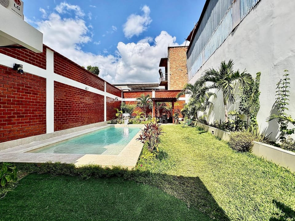 Swimming pool