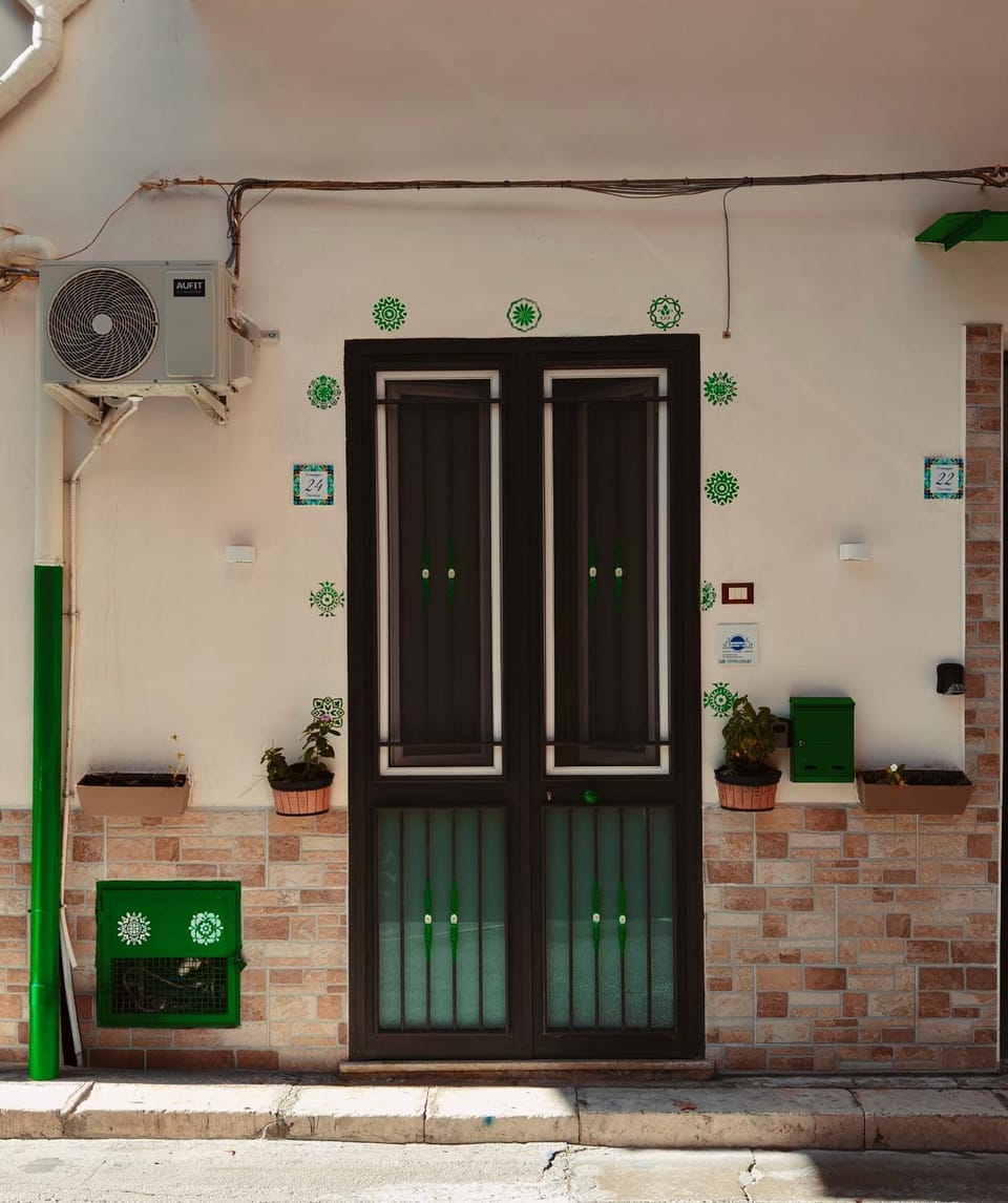 Property building, Day