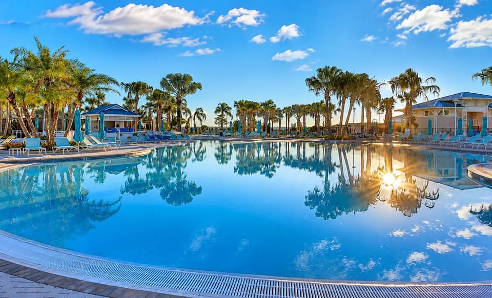 PS4 Disney Escape Pool Water Slides 5Bd House in Polk County