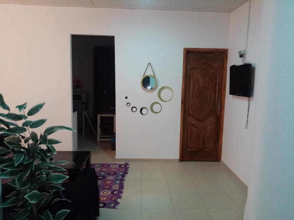 F2 bien situe Apartment in Oran