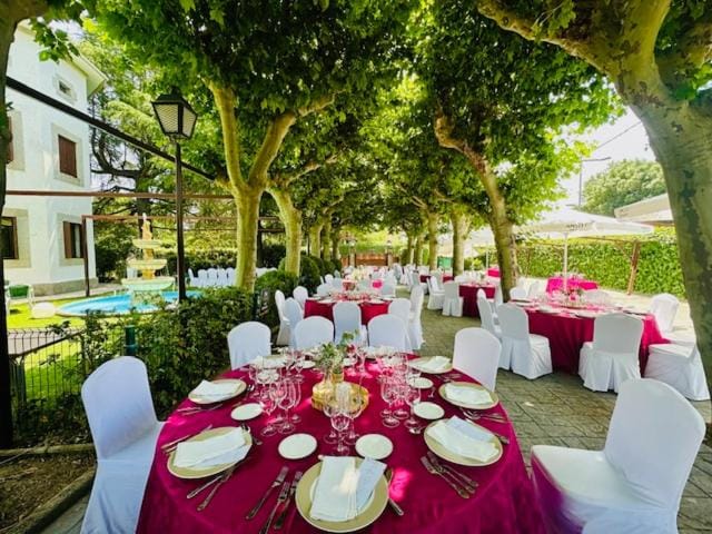 Punta me Beautiful Palace Villa in Community of Madrid