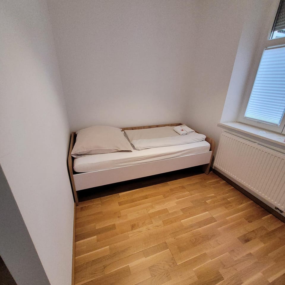 Appartement am Bahnhof II Apartment in Straubing